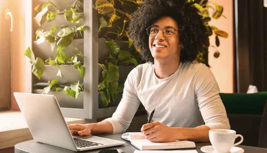 Novas regras de saúde mental e ergonomia: prepare sua empresa